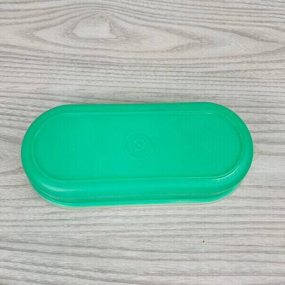 Tupperware Vtg 70s Oval Jadeite Green Cheese Celery Storage Container With Lid - Picture 7 of 7
